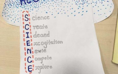 王府科学节/Science Fair丨初一学子踊跃参与科学节文化衫设计活动