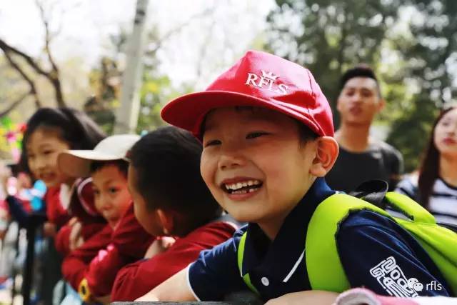 探索动物世界,共享美丽地球——记一年级国际班动物园实践活动 探索动物世界,共享美丽地球——记一年级国际班动物园实践活动