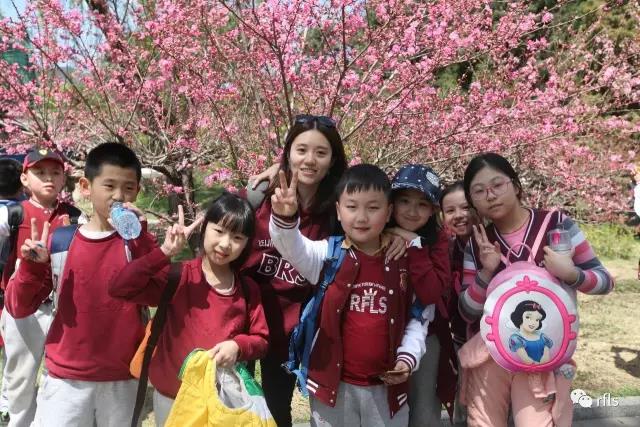 【春游日】春意满枝头,游园乐不休——记小学部2017年度春游 【春游日】春意满枝头,游园乐不休——记小学部2017年度春游