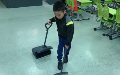 大手拉小手，成长GoGoGo！