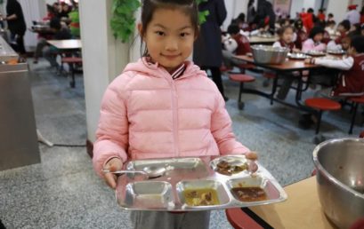 打造“无声餐厅”，践行光盘行动